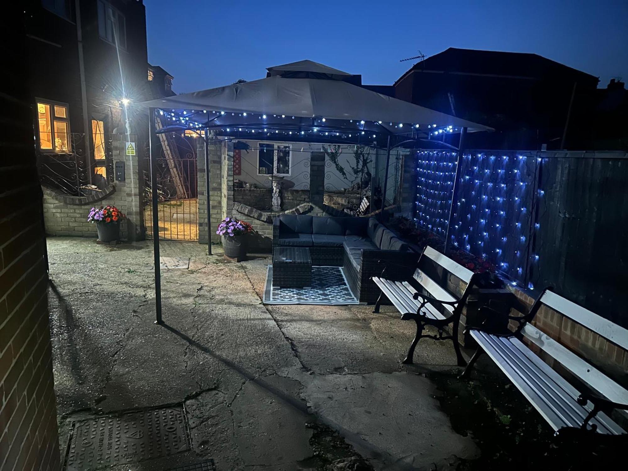 Modern 2 Bedroom Flat By Dover Port, Castle& Sea! Exterior photo
